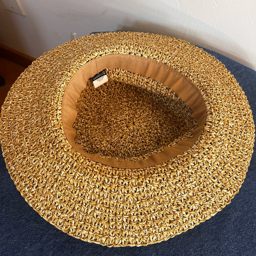 Merrell Sun Hat - Picture 3 of 7